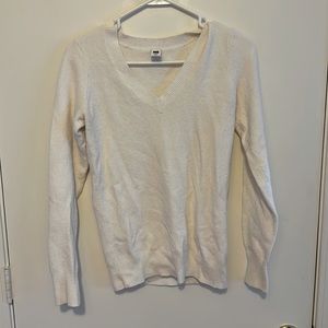 White Gap sweater